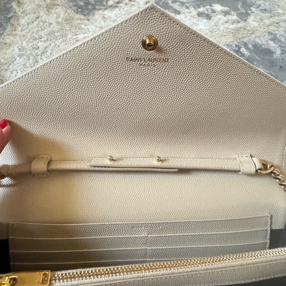 Saint Laurent YSL Large Wallet on Chain - Picture 3 of 11